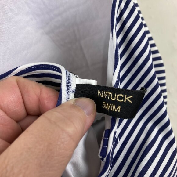 NIP TUCK Size 10 Blue White Striped Multi Fit Cup One Piece Bathing Swimsuit - Picture 7 of 9